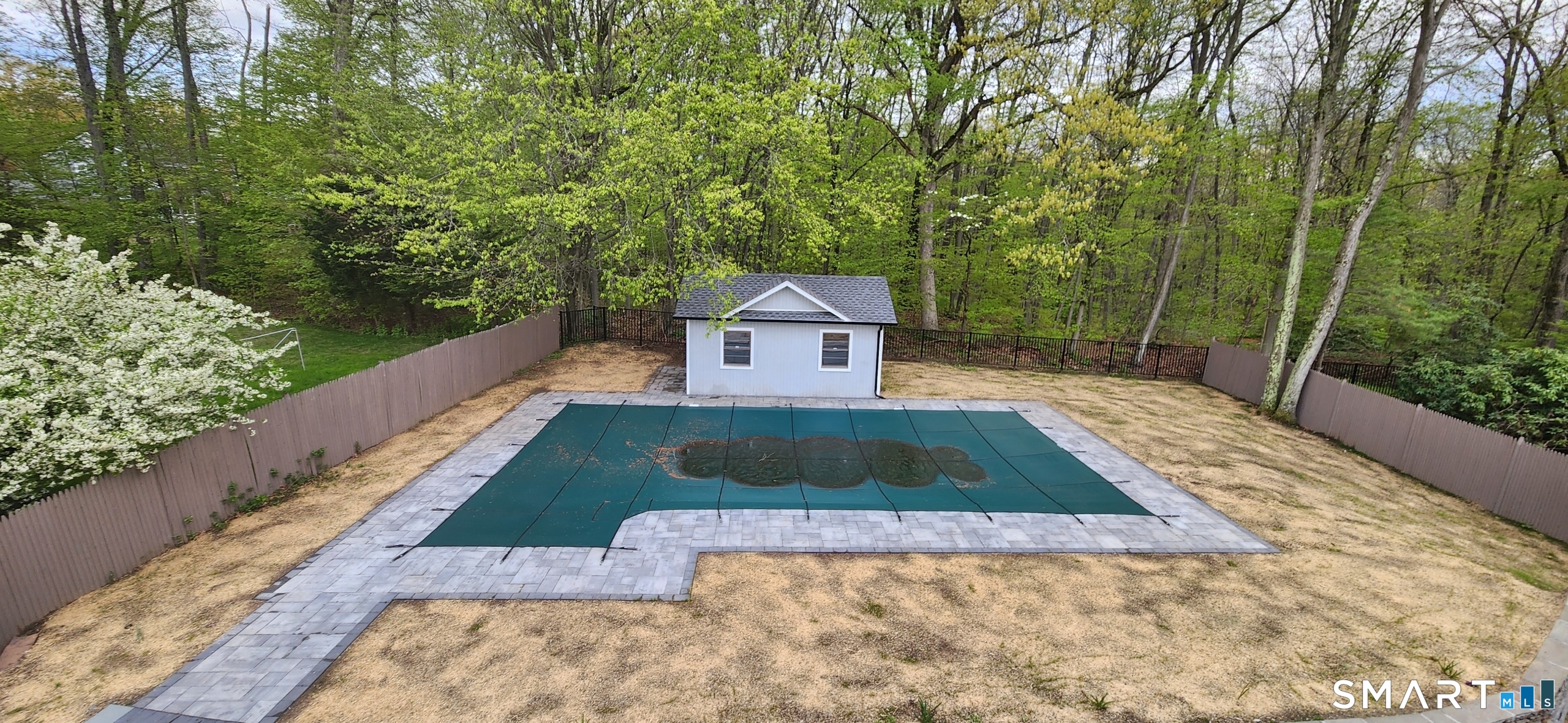 60 Fox Chase Lane West Hartford CT 06107