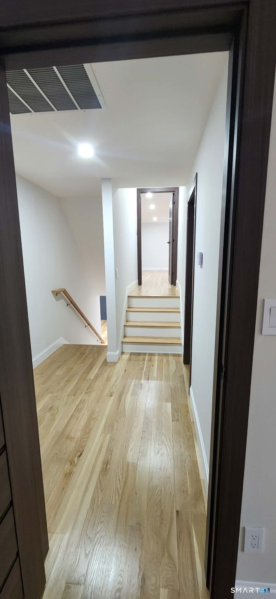 60 Fox Chase Lane West Hartford CT 06107