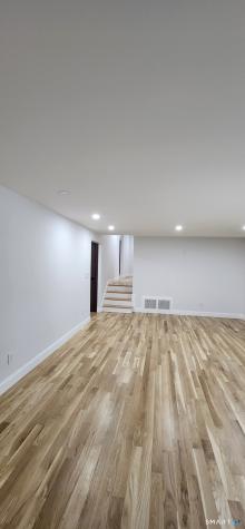 60 Fox Chase Lane West Hartford CT 06107