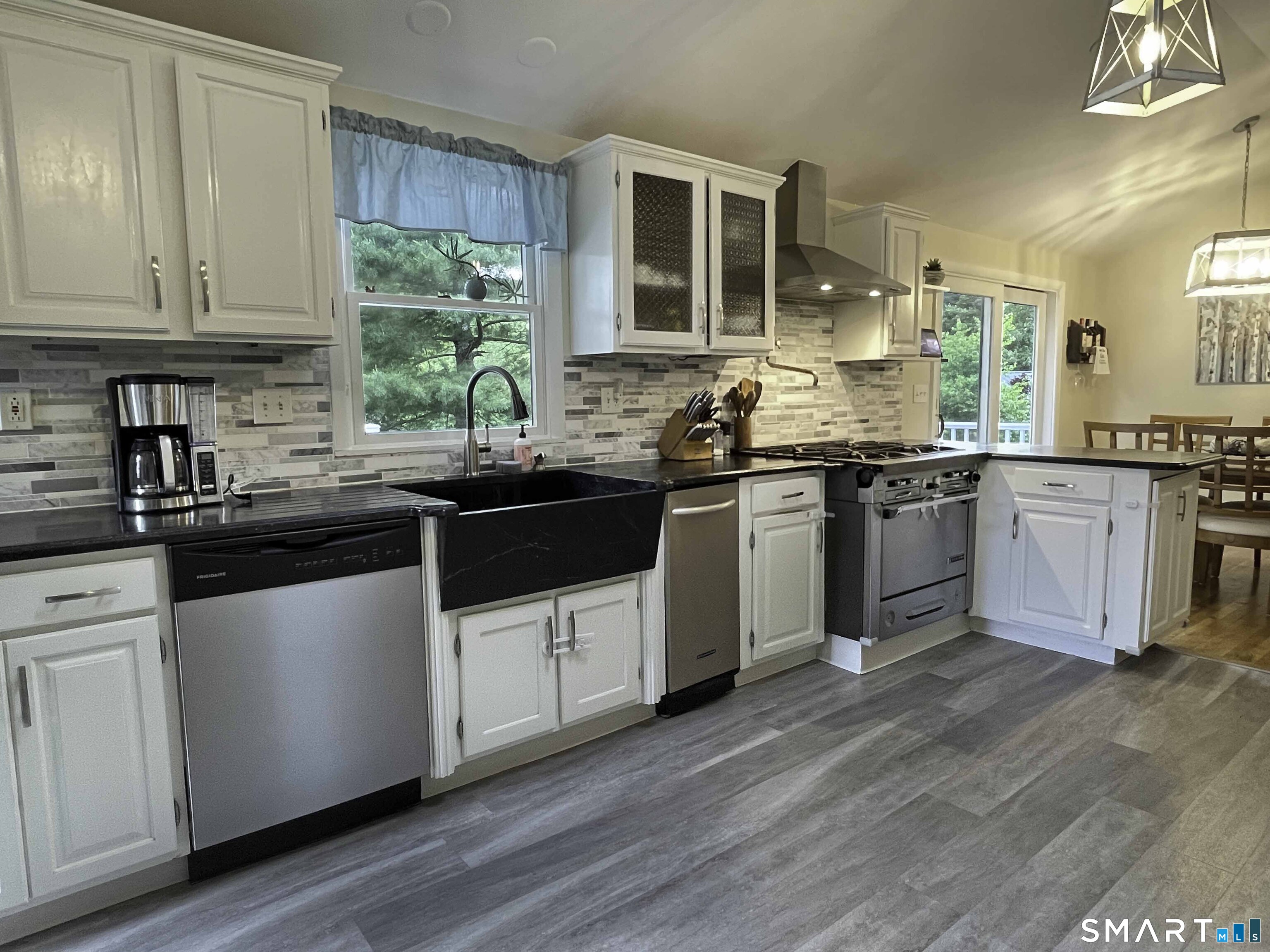 5 Sycamore Lane Brookfield CT 06804