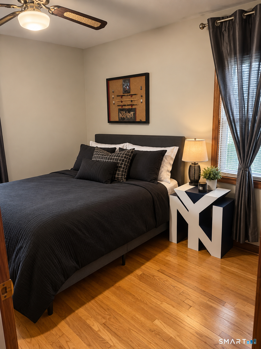 11 Laura Lane New Haven CT 06513