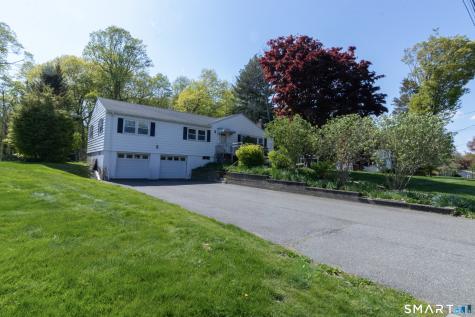 571 Avon Drive Orange CT 06477