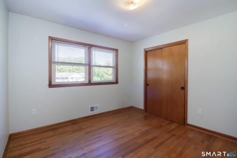 571 Avon Drive Orange CT 06477