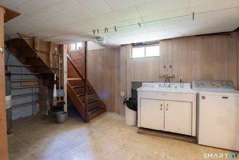 571 Avon Drive Orange CT 06477