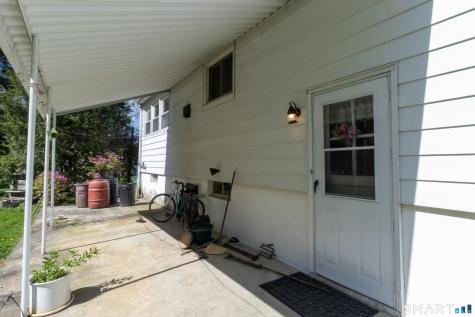 571 Avon Drive Orange CT 06477