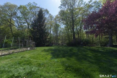 571 Avon Drive Orange CT 06477