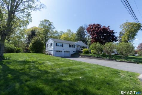 571 Avon Drive Orange CT 06477