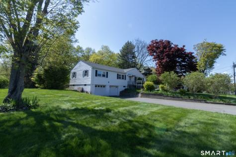 571 Avon Drive Orange CT 06477