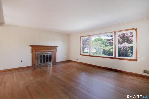 571 Avon Drive Orange CT 06477