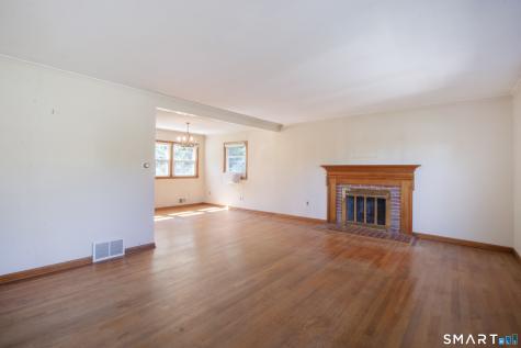 571 Avon Drive Orange CT 06477