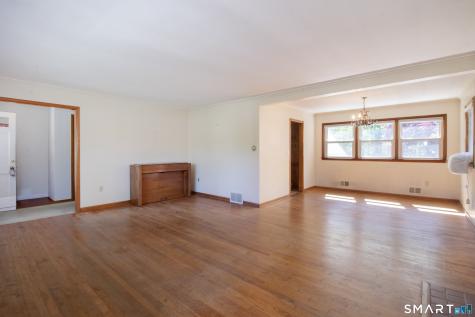 571 Avon Drive Orange CT 06477