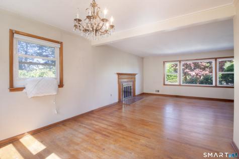 571 Avon Drive Orange CT 06477