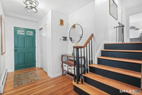 19 Ravenwood Road Norwalk CT 06850