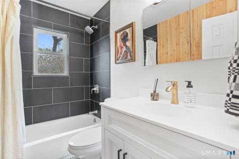 19 Ravenwood Road Norwalk CT 06850