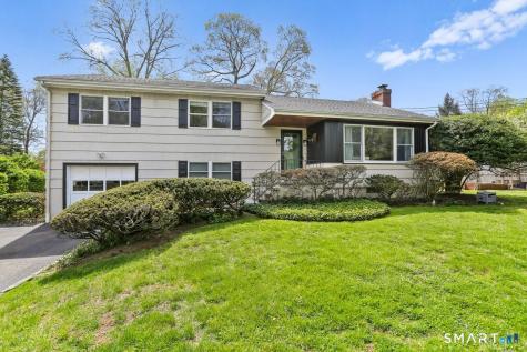 19 Ravenwood Road Norwalk CT 06850