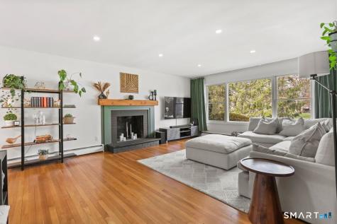 19 Ravenwood Road Norwalk CT 06850