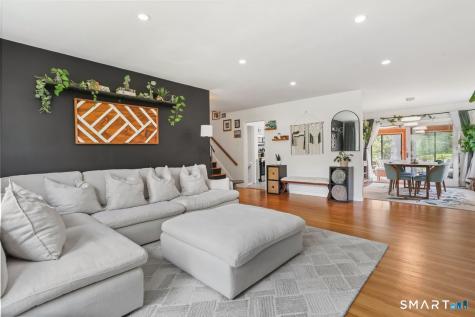 19 Ravenwood Road Norwalk CT 06850