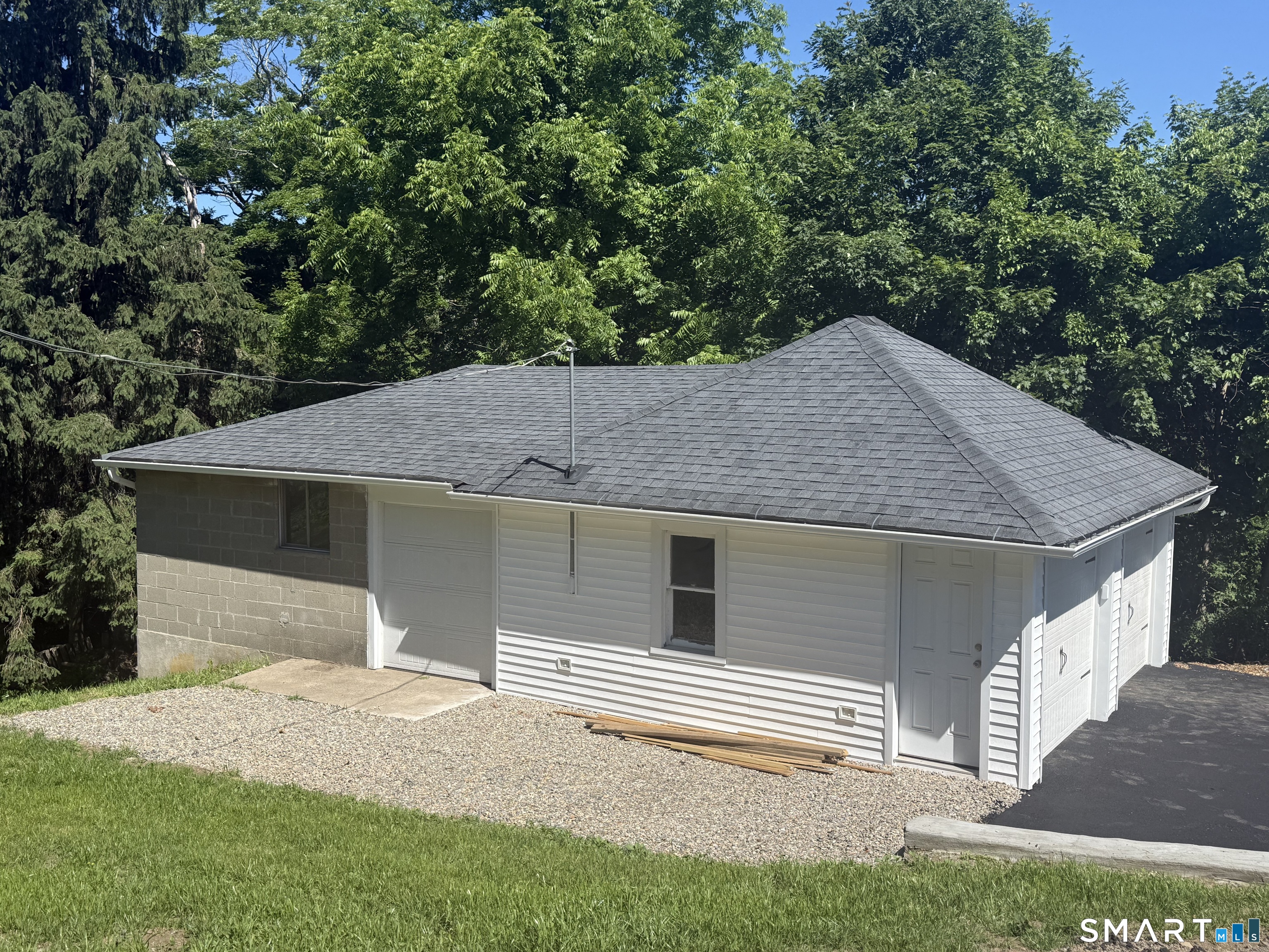 40 Church Street Seymour CT 06483