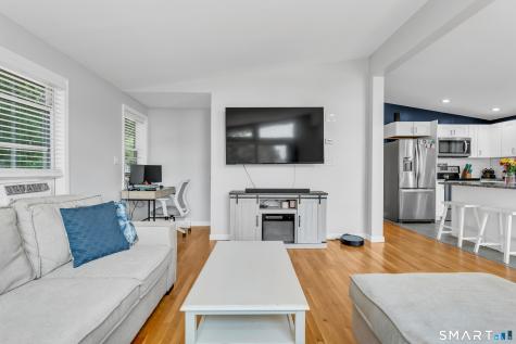 95 Crest Drive Groton CT 06355