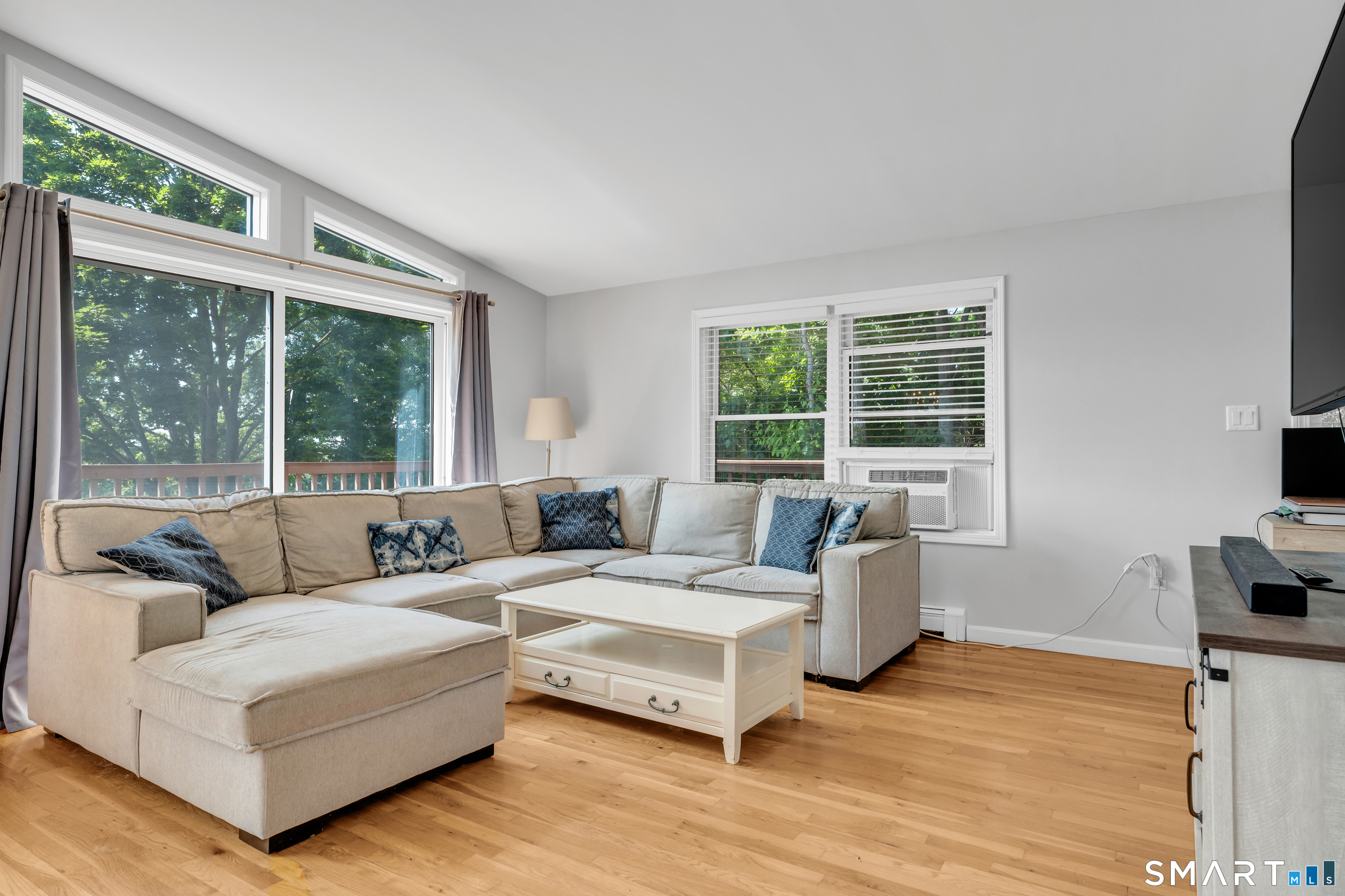 95 Crest Drive Groton CT 06355