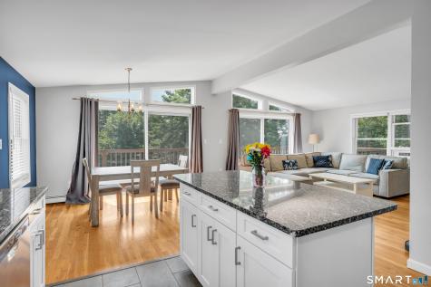 95 Crest Drive Groton CT 06355