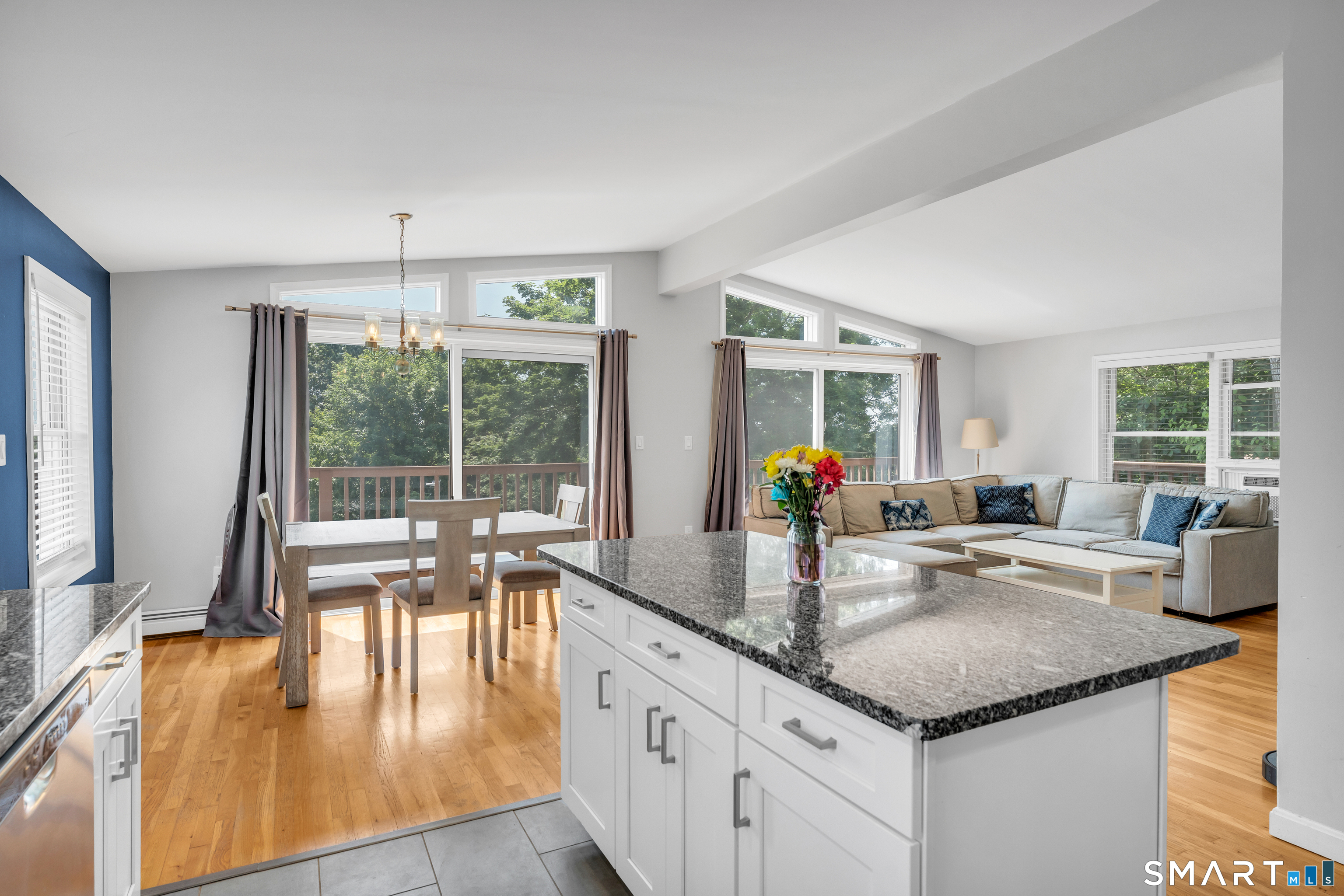 95 Crest Drive Groton CT 06355