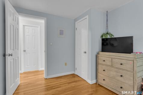 95 Crest Drive Groton CT 06355