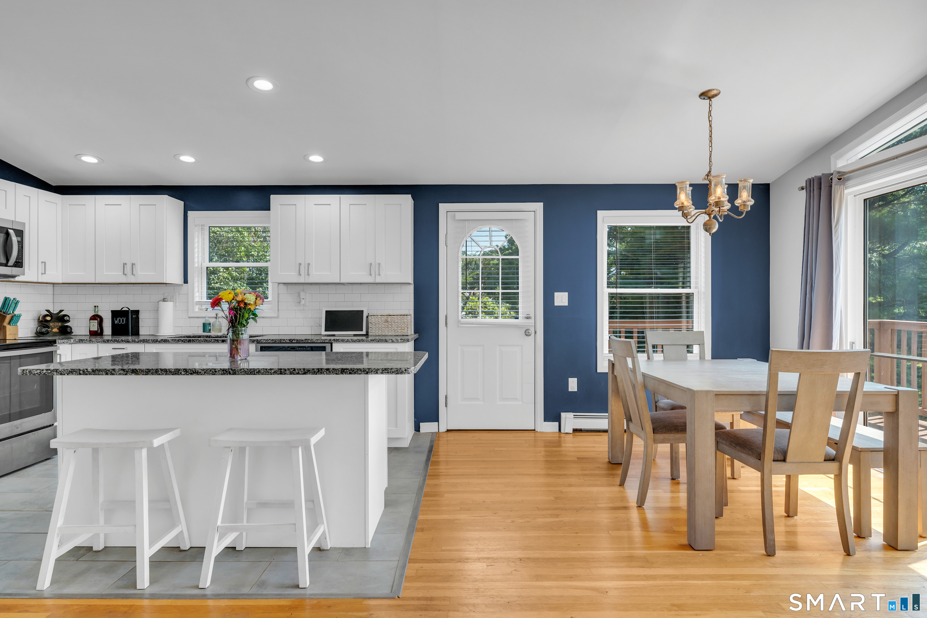 95 Crest Drive Groton CT 06355