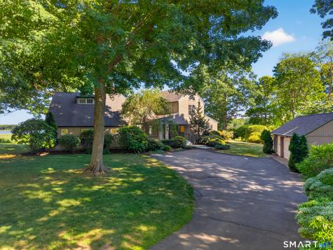 108 Maple Avenue Old Saybrook CT 06475