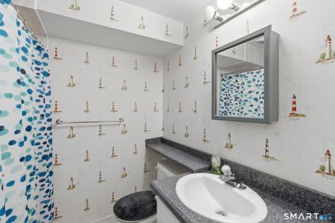 158 Westledge Road Simsbury CT 06092