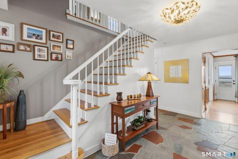 158 Westledge Road Simsbury CT 06092