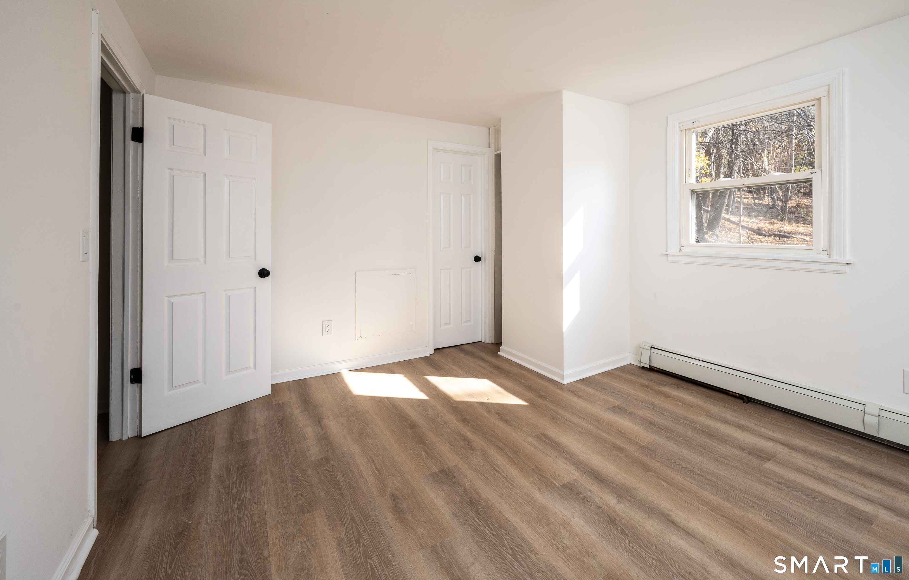 E. Main Street Canaan CT 06018