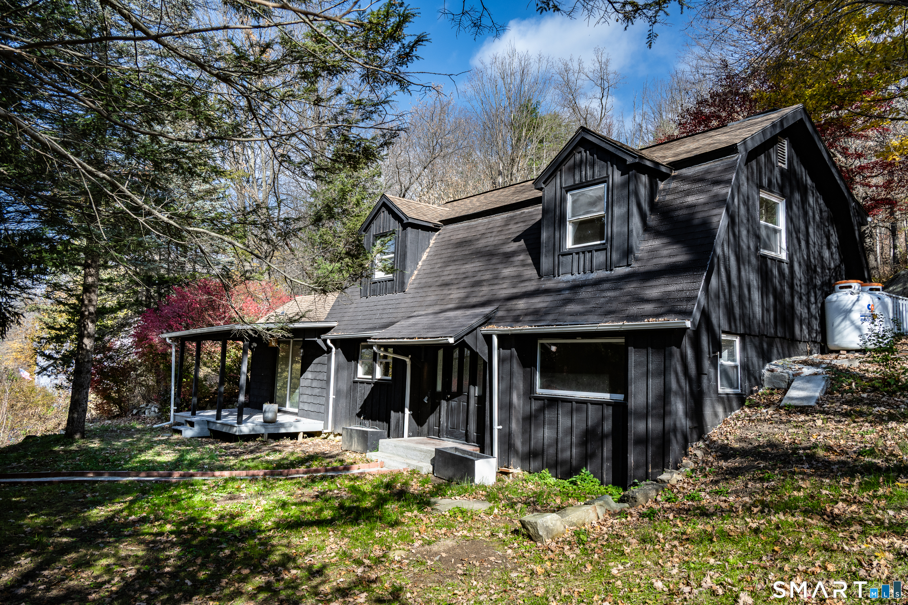 E. Main Street Canaan CT 06018