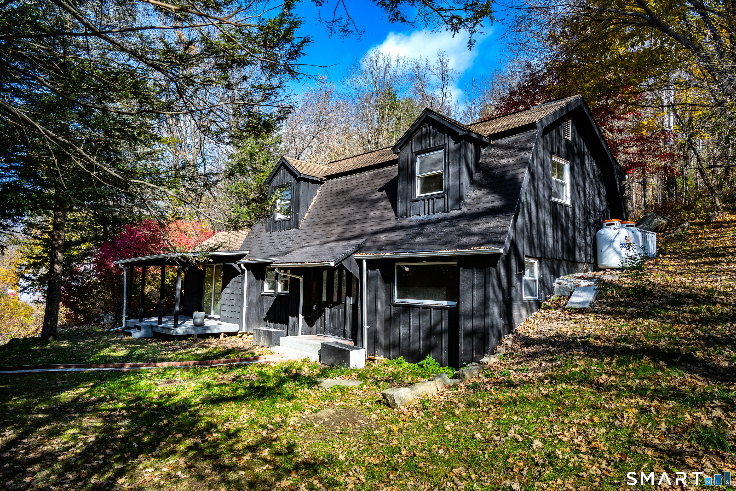 E. Main Street Canaan CT 06018