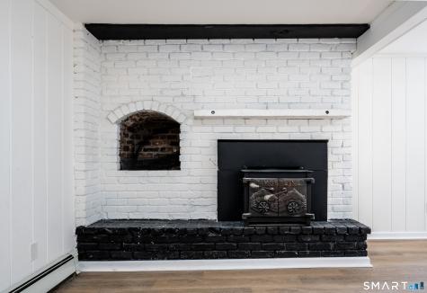 E. Main Street Canaan CT 06018