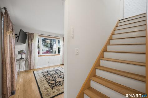 190 Mcgrath Court Stratford CT 06615