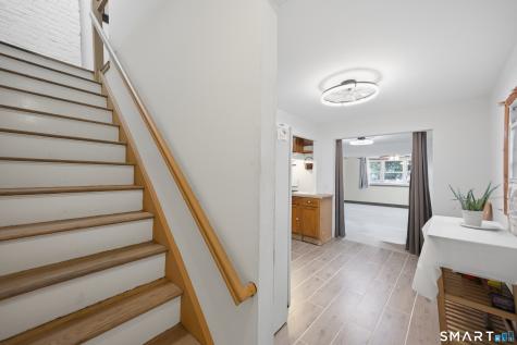 190 Mcgrath Court Stratford CT 06615