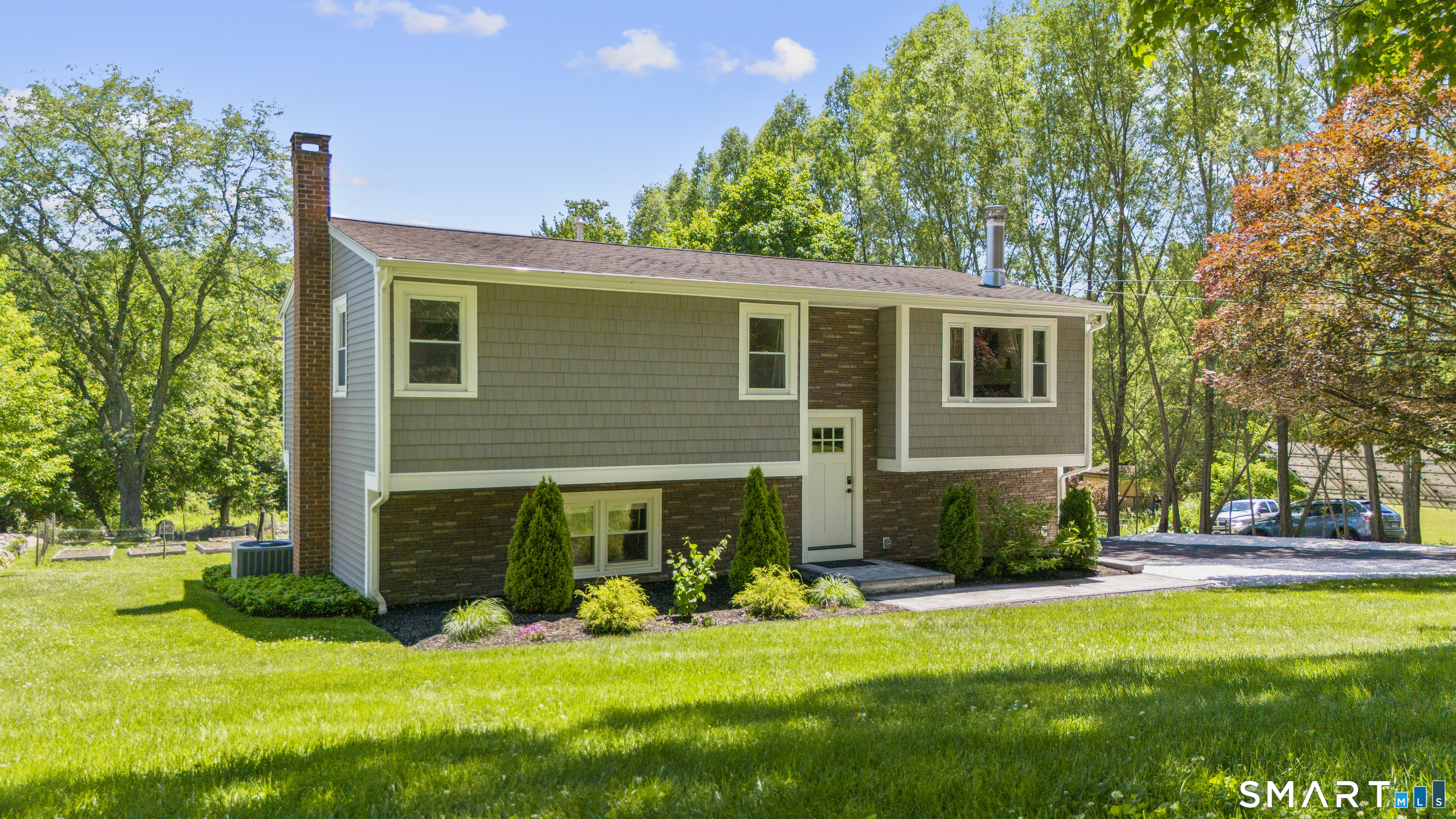 27 Town Farm Road New Milford CT 06776