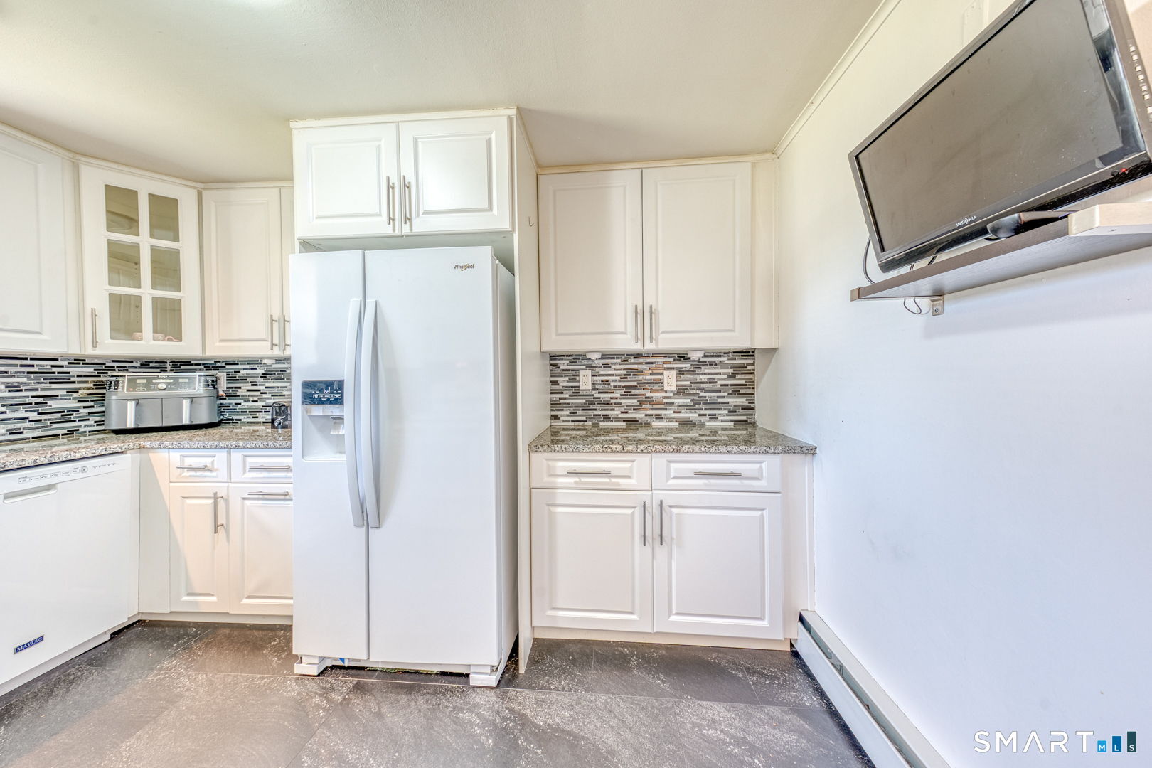 43 Hilldale Road West Hartford CT 06117