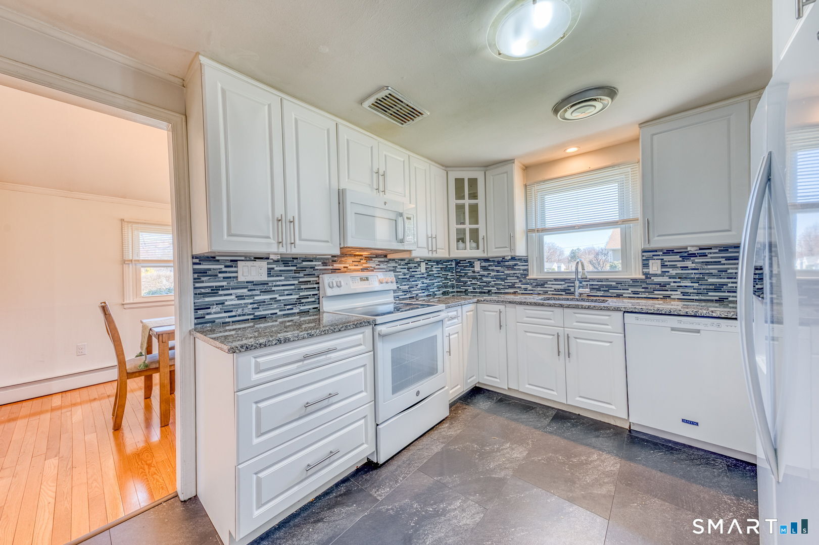 43 Hilldale Road West Hartford CT 06117