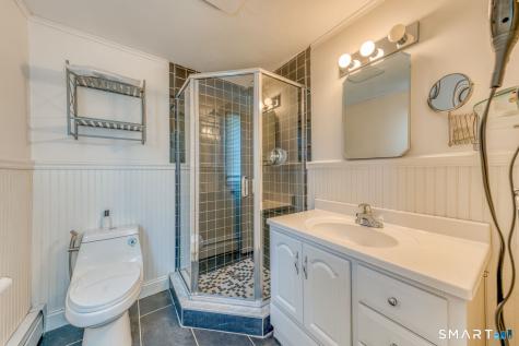 43 Hilldale Road West Hartford CT 06117