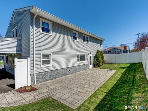 43 Hilldale Road West Hartford CT 06117