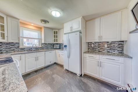 43 Hilldale Road West Hartford CT 06117