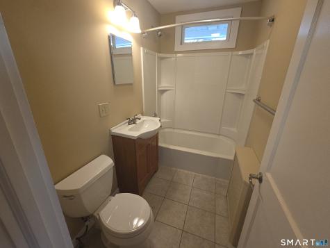 63 Elderkin Avenue Groton CT 06340