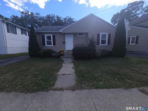 63 Elderkin Avenue Groton CT 06340