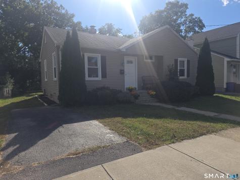 63 Elderkin Avenue Groton CT 06340