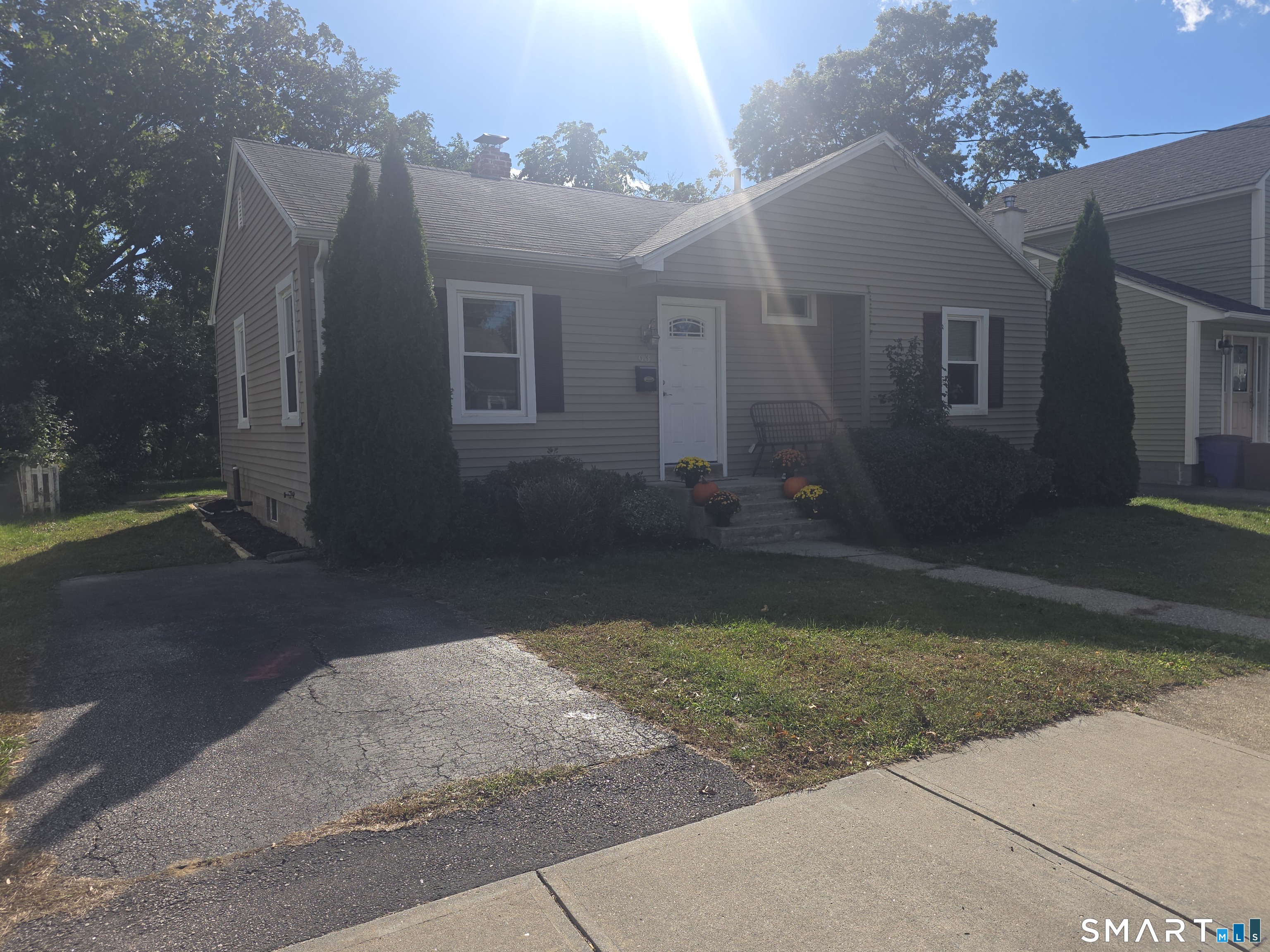 63 Elderkin Avenue Groton CT 06340
