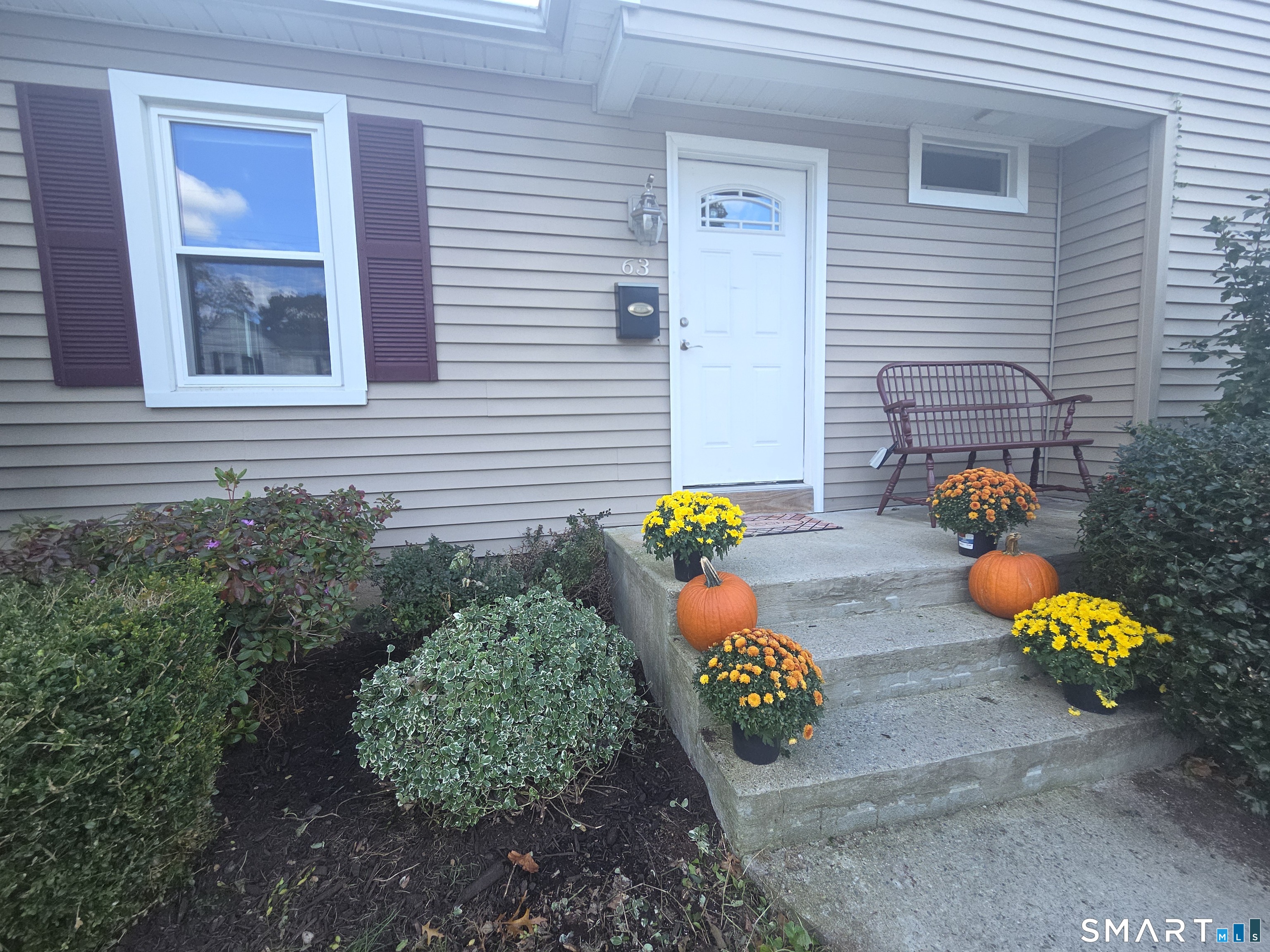 63 Elderkin Avenue Groton CT 06340