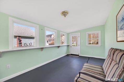 14 Second Avenue Waterford CT 06385