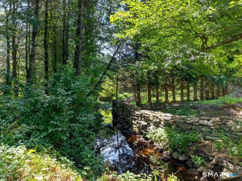 90 Lisbon Heights Lisbon CT 06351